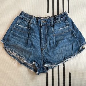 We the Free short- size s